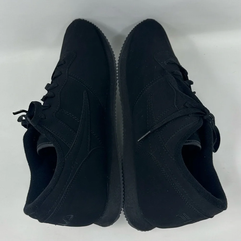 NEW Fila Women's Machu 2 Black Walking Shoe Sneaker Size 10 New without box
